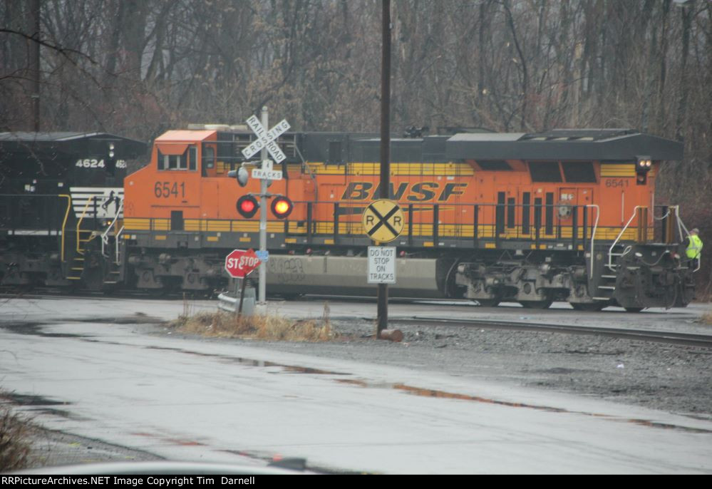 BNSF 6541